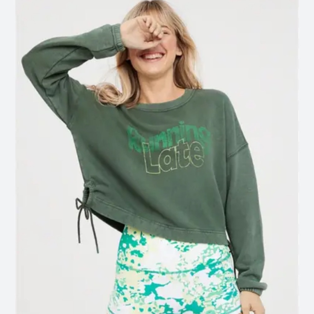 AERIE OFFLINE RUNNING LATE CROP SWEATSHIRT (a509)
